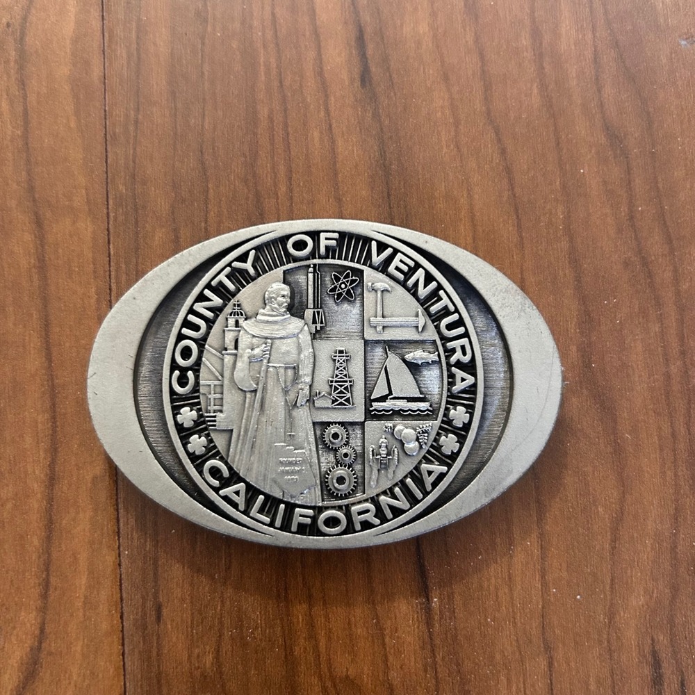 Vintage County of Ventura CA Official Seal Felt-Backed Desk Paperweight Pewter